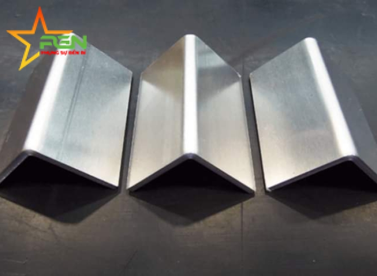 THANH V INOX 304