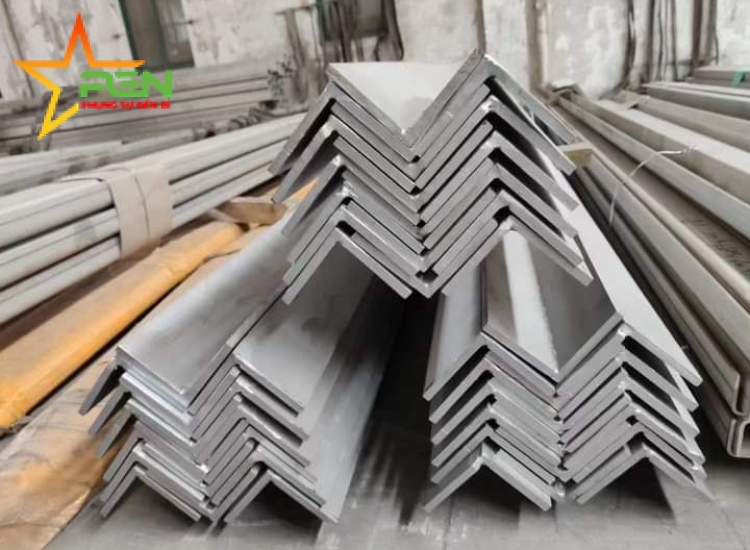 THANH V INOX 304