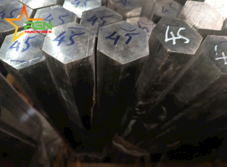 THANH LỤC GIÁC INOX 304/316