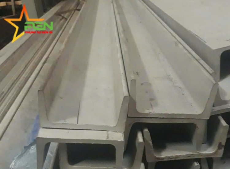 U ĐÚC INOX 304 - 200 x 100 x 10 x 6M