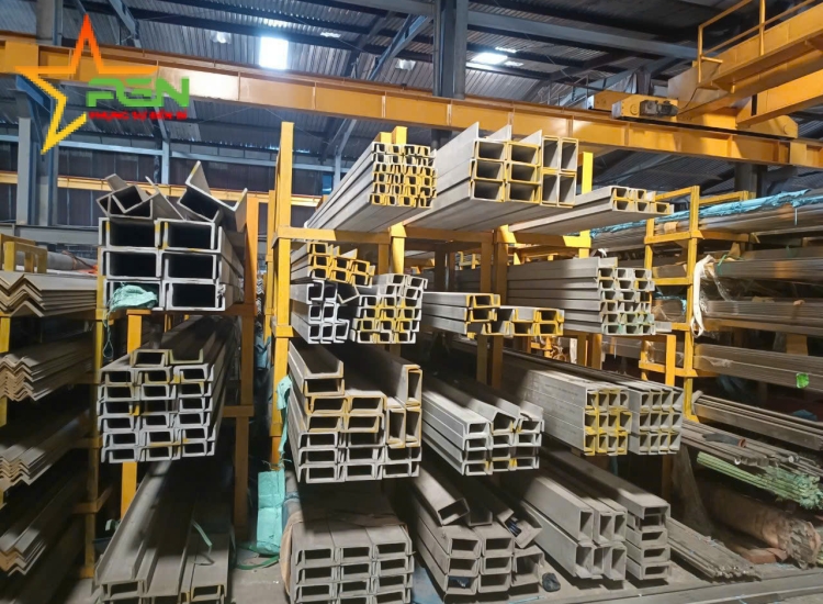 U ĐÚC INOX 304 - 80 x 43 x 5.0 x 6M
