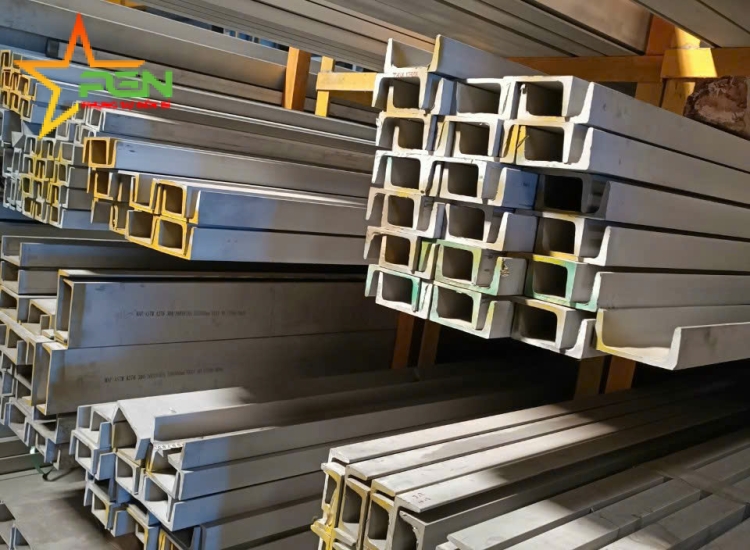 U ĐÚC INOX 304 - 50 x 36 x 4.5 x 6M