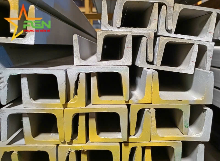 U ĐÚC INOX 304-100 x 48 x 5.5 x 6M