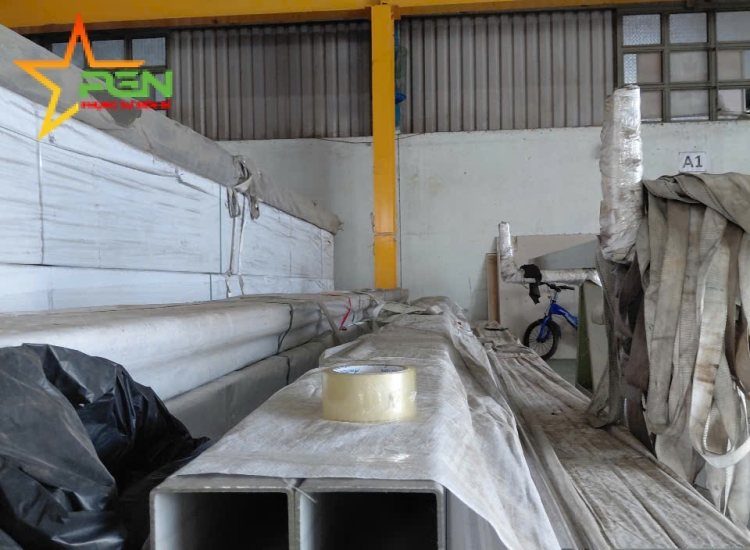 HỘP VUÔNG INOX 304/316 70 x 70 x 3.0MM