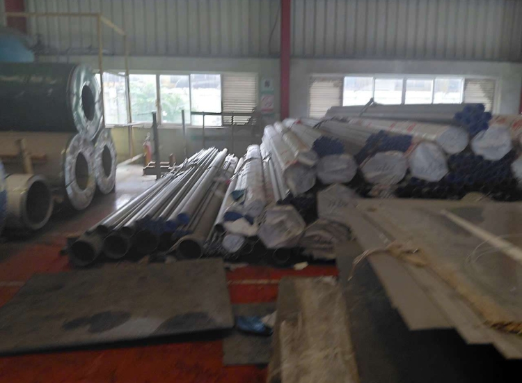 ỐNG  INOX 304, 316, 310S PHI 553.8-559.0 DÀY 12.70MM-15.87MM-22.2MM-28.57MM-34.92MM-41.27MM-47.62MM-53.97MM-XXS