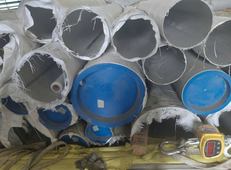 ỐNG ĐÚC INOX 310S - 26 " - 660.4 DÀY 6.35|18.9|34|49.1|64.2MM